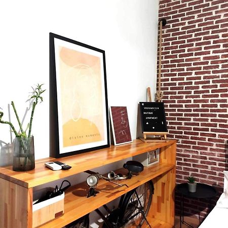 Voukamvilia Boutique Apartment Agios Matthaios  ภายนอก รูปภาพ