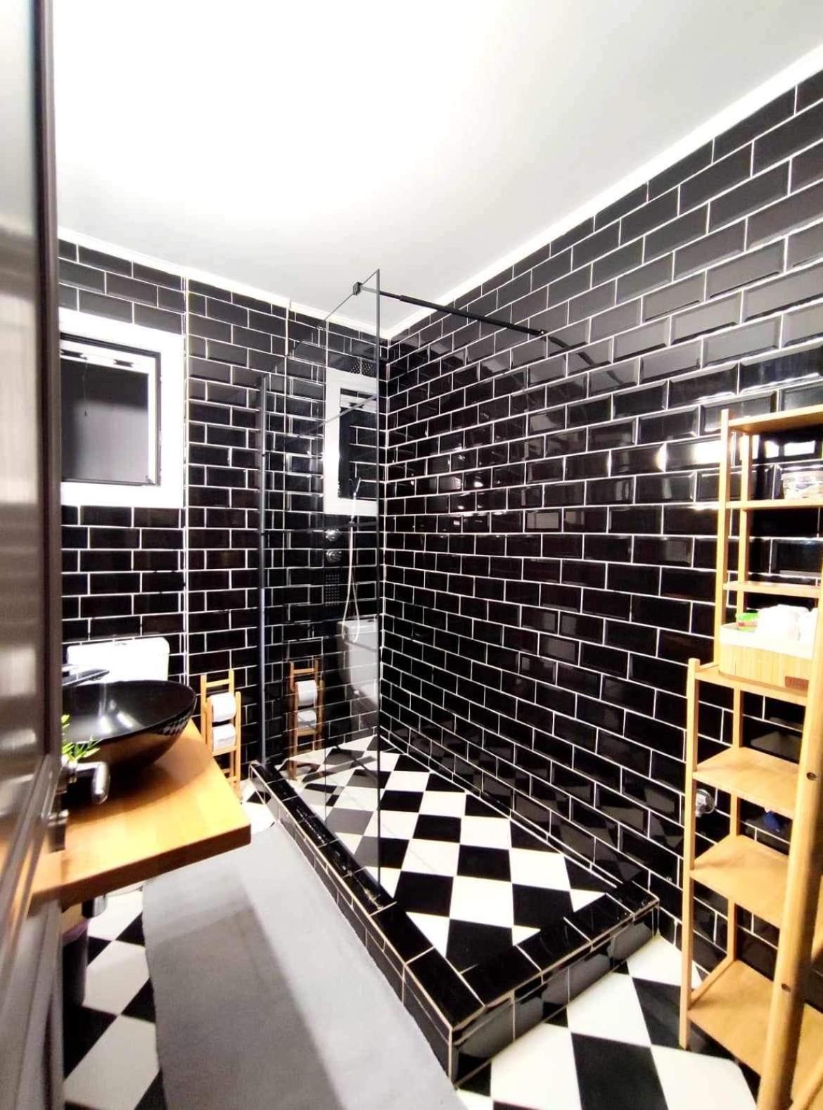 Voukamvilia Boutique Apartment Agios Matthaios  ภายนอก รูปภาพ