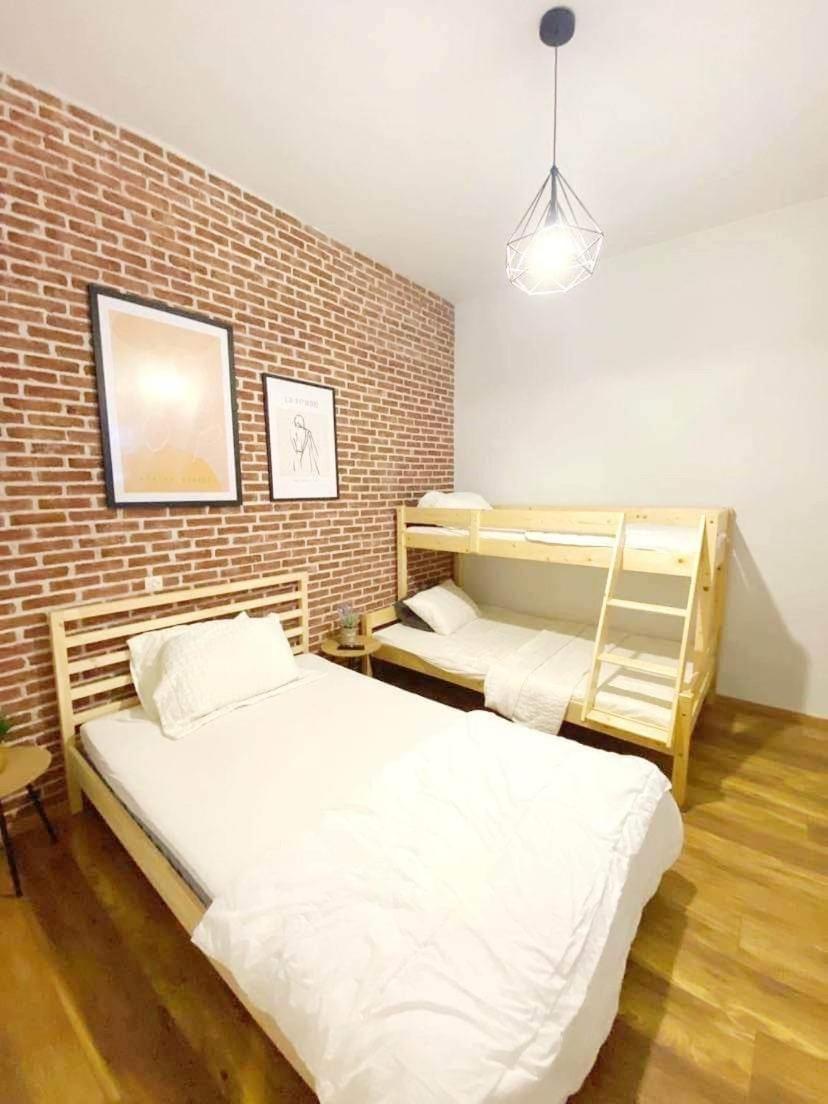 Voukamvilia Boutique Apartment Agios Matthaios  ภายนอก รูปภาพ